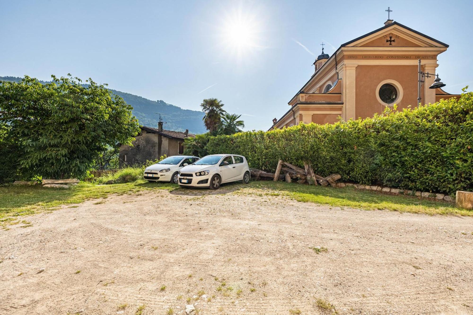 Residence Lena App 3 With Balcony Тенно Экстерьер фото