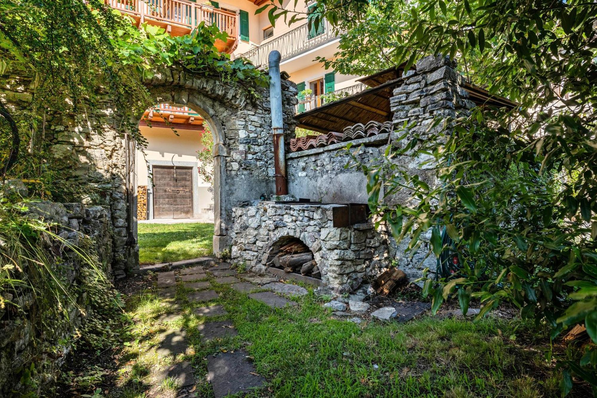 Residence Lena App 3 With Balcony Тенно Экстерьер фото